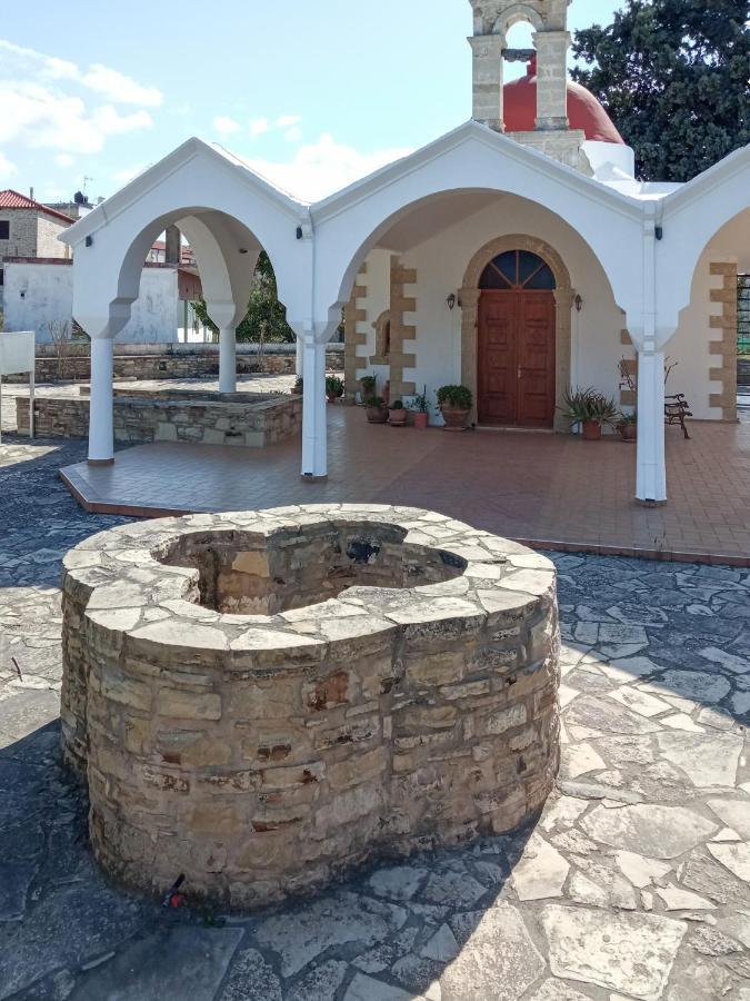 Zeus Traditional House Mitropolis  Екстер'єр фото
